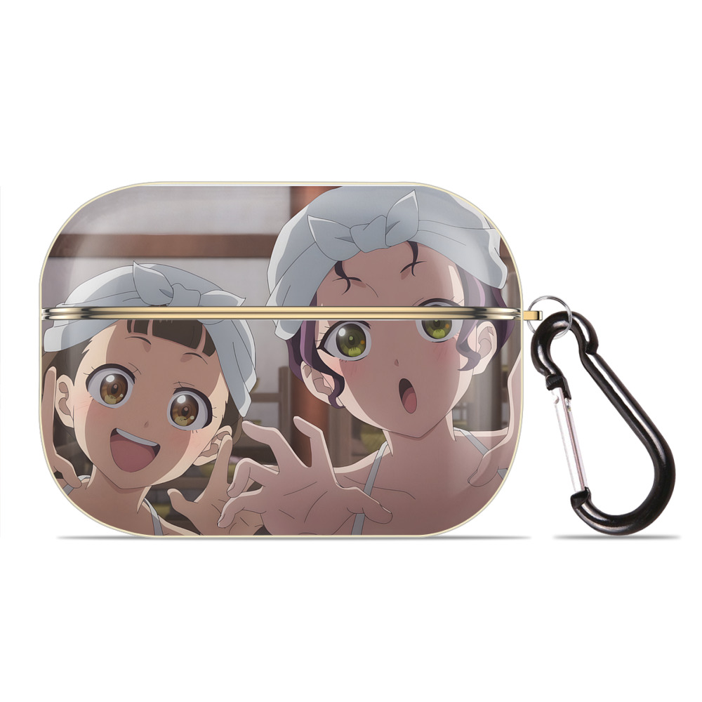 （画像用） 薬屋のひとりごと The Apothecary Diaries 【AirPods Pro用】ハードシェル保護ケース｜耐衝撃・防指紋・カラビナ付き商品仕様