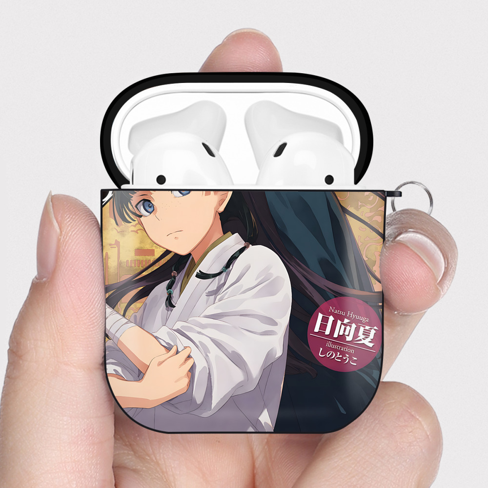 （画像用） 薬屋のひとりごと The Apothecary Diaries AirPods 第2世代保護ケース ハードシェル ブラック 耐衝撃・防指紋・カラビナ付き