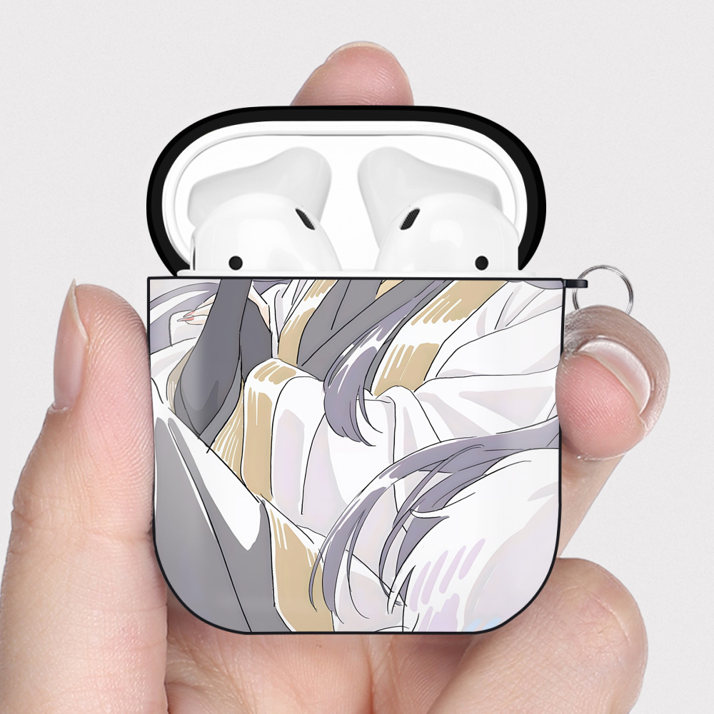 （画像用） 薬屋のひとりごと The Apothecary Diaries AirPods 第2世代保護ケース ハードシェル ブラック 耐衝撃・防指紋・カラビナ付き