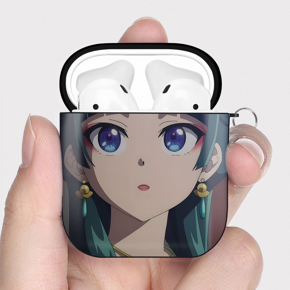 （画像用） 薬屋のひとりごと The Apothecary Diaries AirPods 第2世代保護ケース ハードシェル ブラック 耐衝撃・防指紋・カラビナ付き