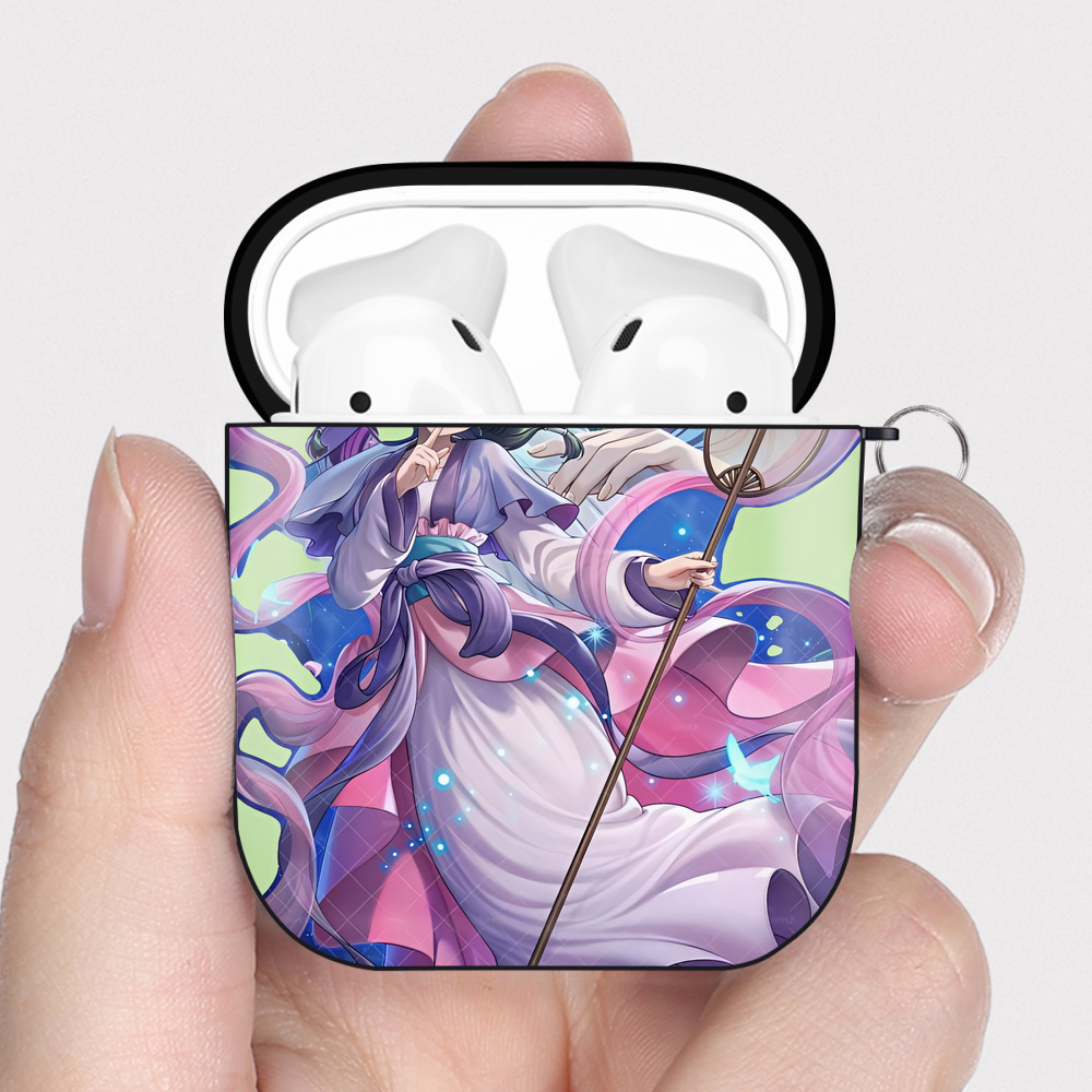 （画像用） 薬屋のひとりごと The Apothecary Diaries AirPods 第2世代保護ケース ハードシェル ブラック 耐衝撃・防指紋・カラビナ付き