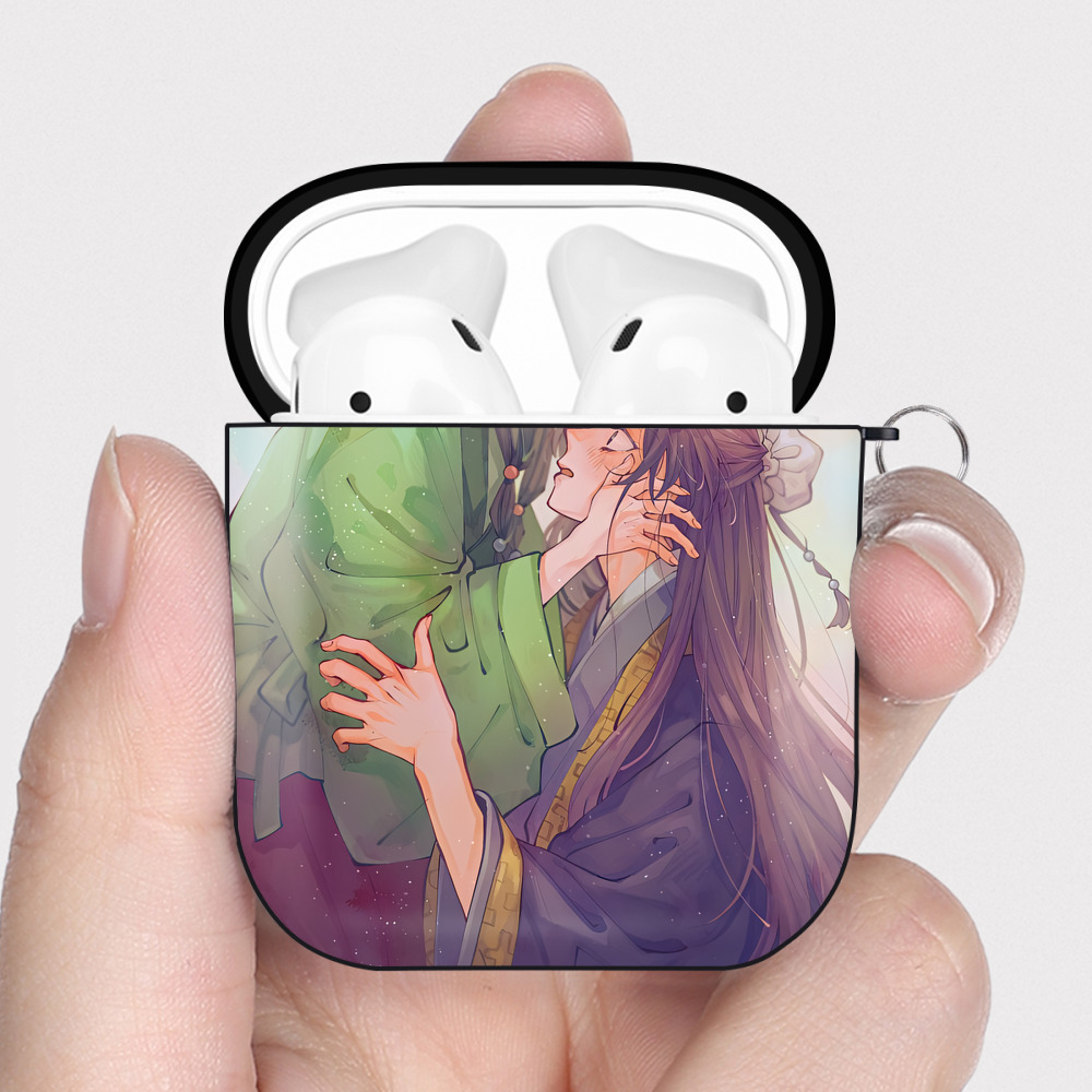 （画像用） 薬屋のひとりごと The Apothecary Diaries AirPods 第2世代保護ケース ハードシェル ブラック 耐衝撃・防指紋・カラビナ付き