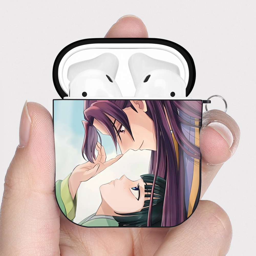 （画像用） 薬屋のひとりごと The Apothecary Diaries AirPods 第2世代保護ケース ハードシェル ブラック 耐衝撃・防指紋・カラビナ付き