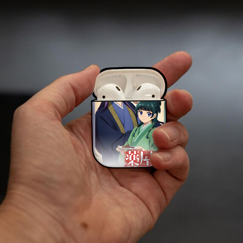薬屋のひとりごと The Apothecary Diaries AirPods 第2世代保護ケース ハードシェル ブラック 耐衝撃・防指紋・カラビナ付き