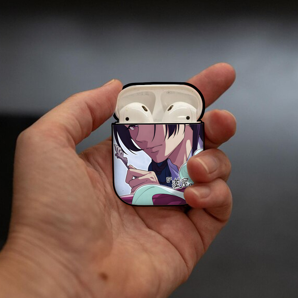 薬屋のひとりごと The Apothecary Diaries AirPods 第2世代保護ケース ハードシェル ブラック 耐衝撃・防指紋・カラビナ付き