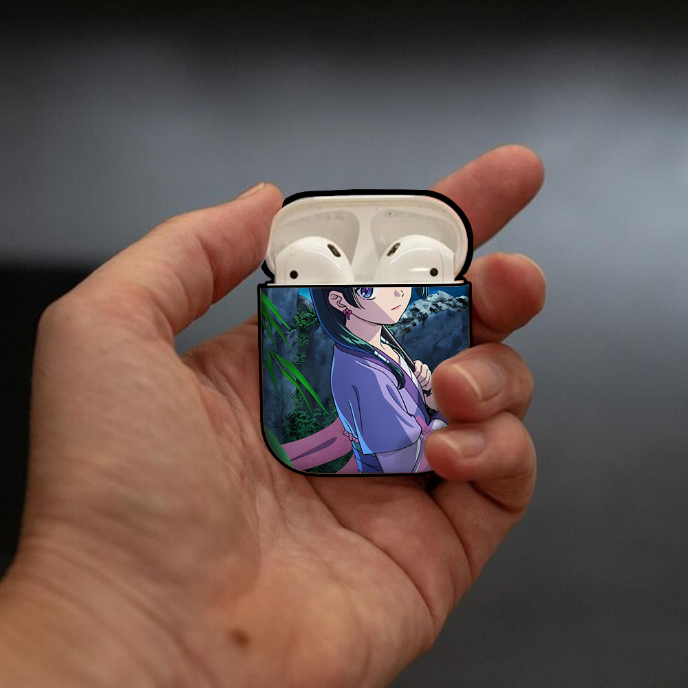 薬屋のひとりごと The Apothecary Diaries AirPods 第2世代保護ケース ハードシェル ブラック 耐衝撃・防指紋・カラビナ付き