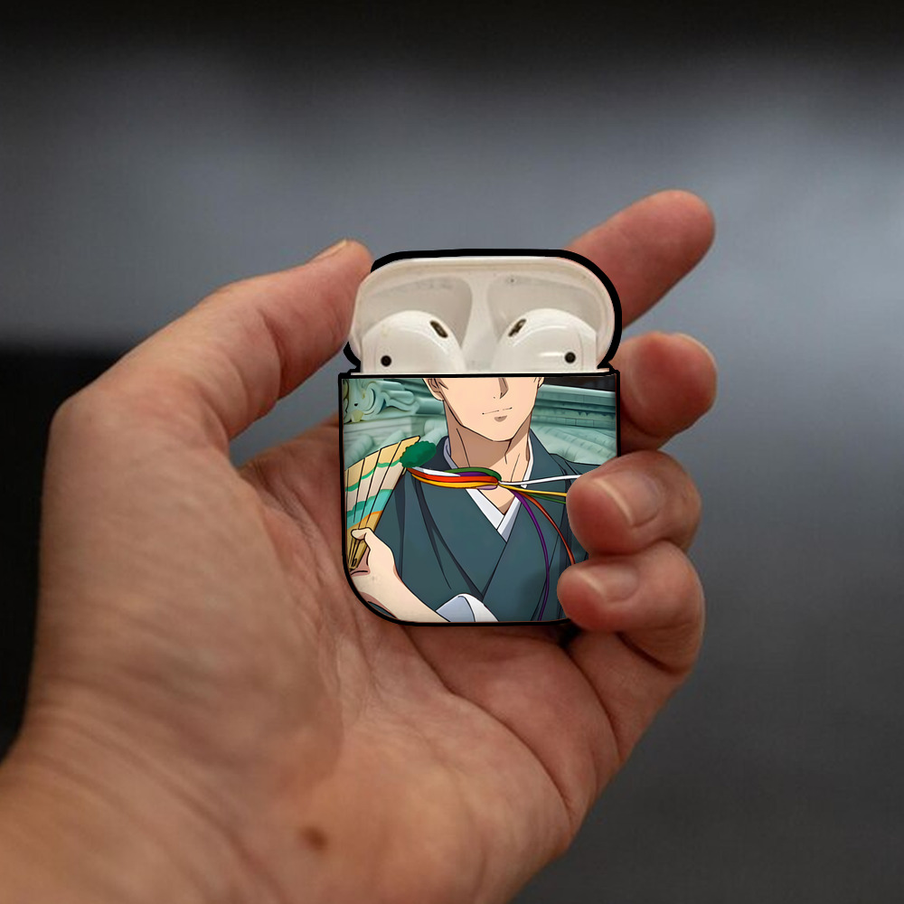 薬屋のひとりごと The Apothecary Diaries AirPods 第2世代保護ケース ハードシェル ブラック 耐衝撃・防指紋・カラビナ付き