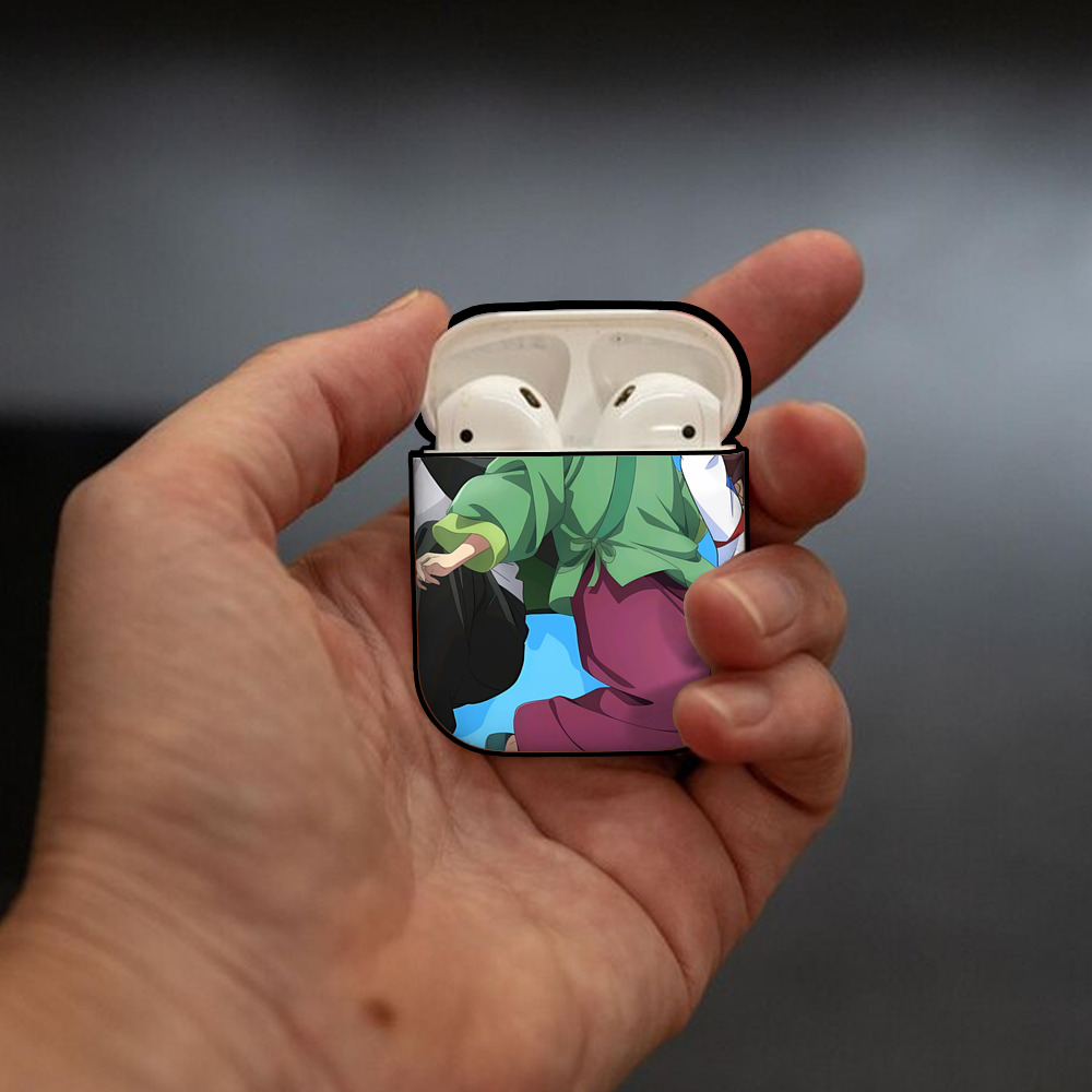 薬屋のひとりごと The Apothecary Diaries AirPods 第2世代保護ケース ハードシェル ブラック 耐衝撃・防指紋・カラビナ付き