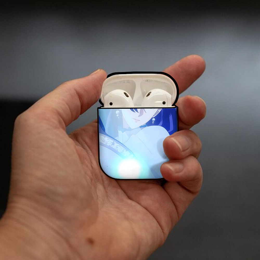 薬屋のひとりごと The Apothecary Diaries AirPods 第2世代保護ケース ハードシェル ブラック 耐衝撃・防指紋・カラビナ付き