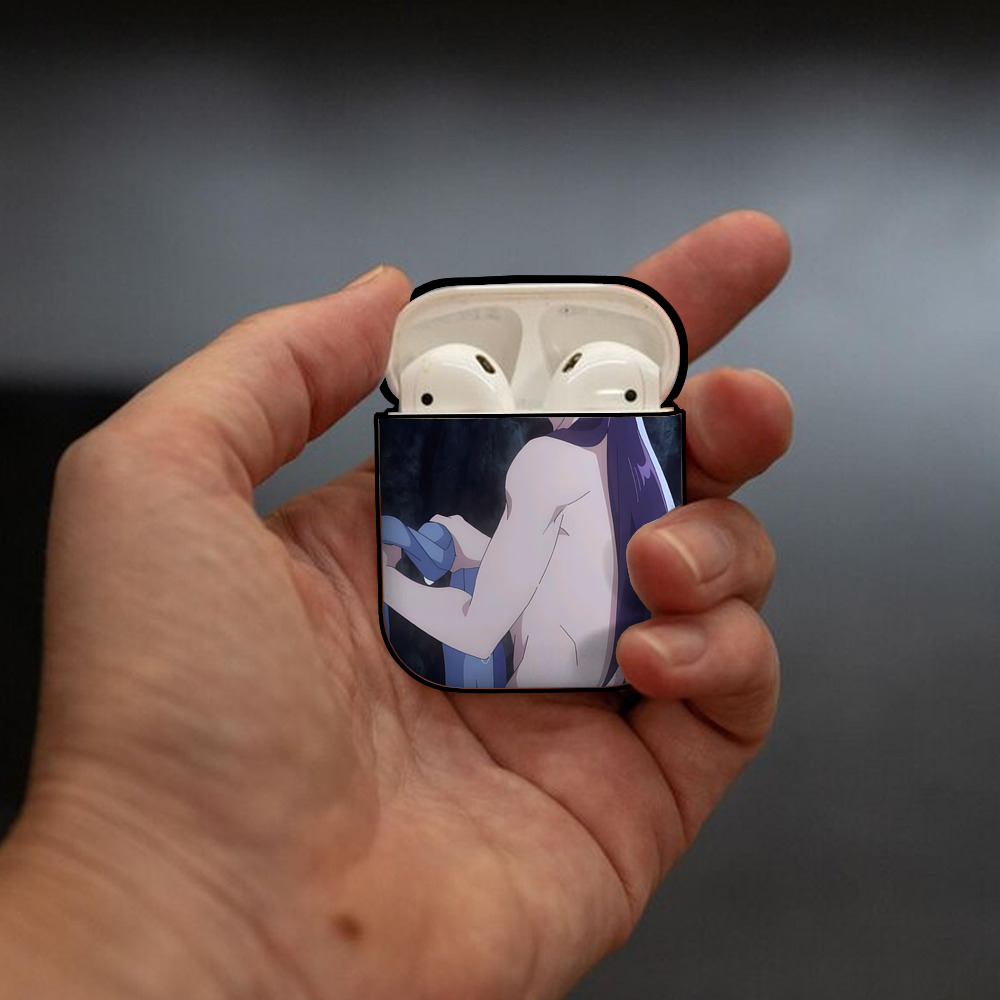 薬屋のひとりごと The Apothecary Diaries AirPods 第2世代保護ケース ハードシェル ブラック 耐衝撃・防指紋・カラビナ付き