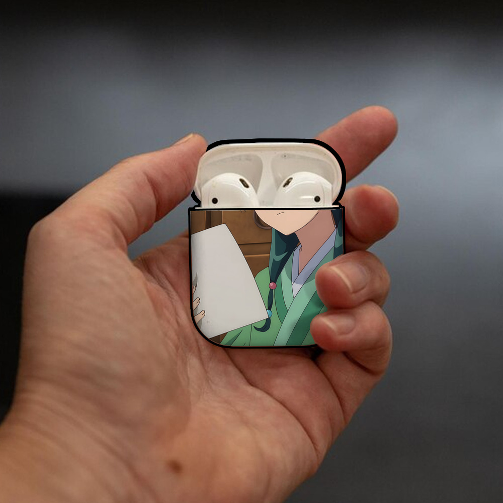 薬屋のひとりごと The Apothecary Diaries AirPods 第2世代保護ケース ハードシェル ブラック 耐衝撃・防指紋・カラビナ付き