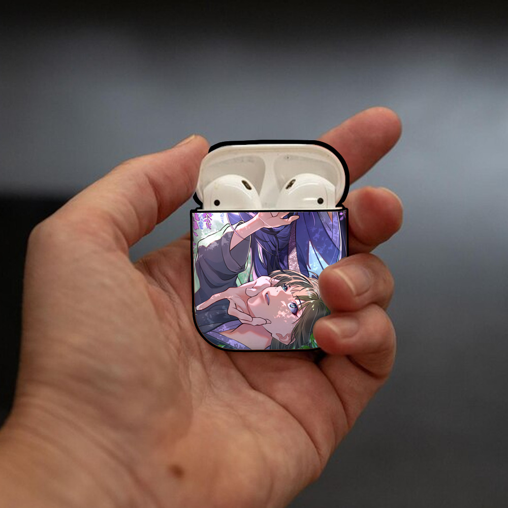 薬屋のひとりごと The Apothecary Diaries AirPods 第2世代保護ケース ハードシェル ブラック 耐衝撃・防指紋・カラビナ付き