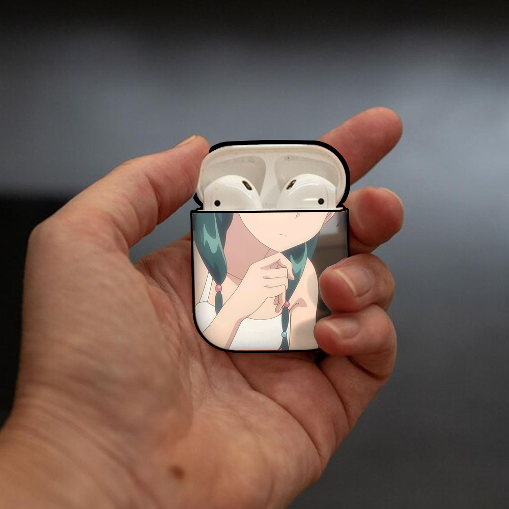 薬屋のひとりごと The Apothecary Diaries AirPods 第2世代保護ケース ハードシェル ブラック 耐衝撃・防指紋・カラビナ付き
