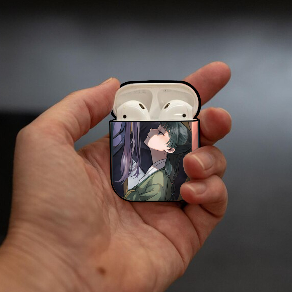 薬屋のひとりごと The Apothecary Diaries AirPods 第2世代保護ケース ハードシェル ブラック 耐衝撃・防指紋・カラビナ付き