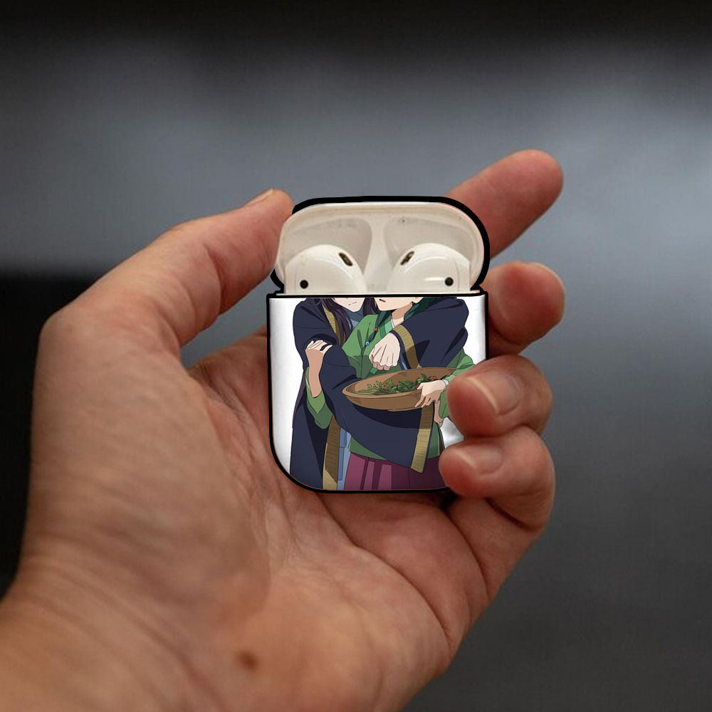 薬屋のひとりごと The Apothecary Diaries AirPods 第2世代保護ケース ハードシェル ブラック 耐衝撃・防指紋・カラビナ付き