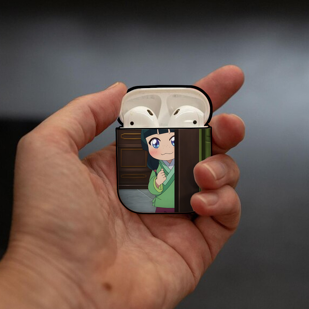 薬屋のひとりごと The Apothecary Diaries AirPods 第2世代保護ケース ハードシェル ブラック 耐衝撃・防指紋・カラビナ付き