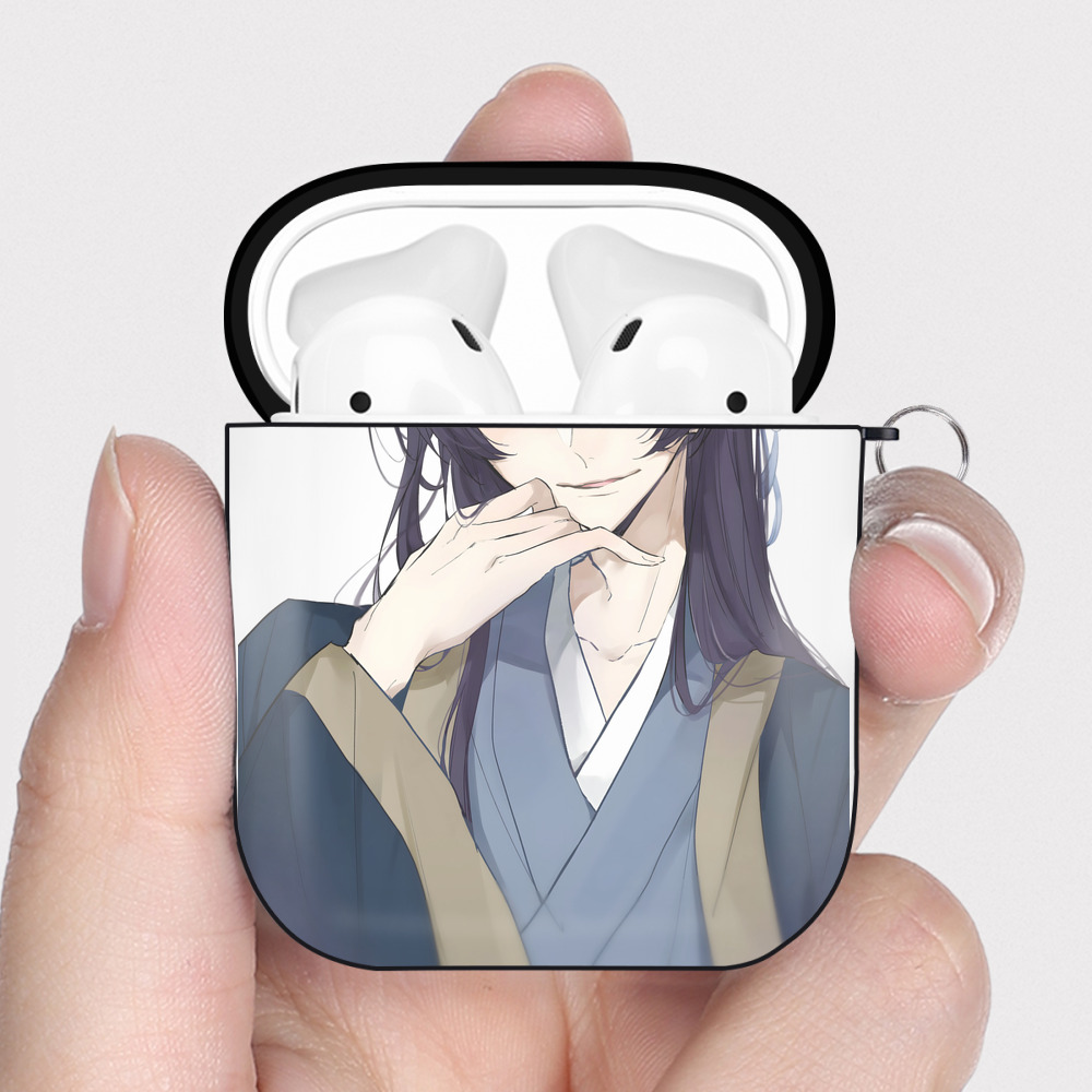 （画像用） 薬屋のひとりごと The Apothecary Diaries AirPods 第2世代保護ケース ハードシェル ブラック 耐衝撃・防指紋・カラビナ付き