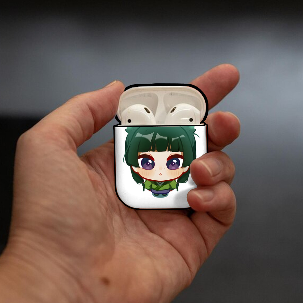 薬屋のひとりごと The Apothecary Diaries AirPods 第2世代保護ケース ハードシェル ブラック 耐衝撃・防指紋・カラビナ付き