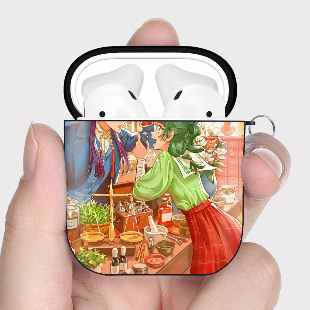 （画像用） 薬屋のひとりごと The Apothecary Diaries AirPods 第2世代保護ケース ハードシェル ブラック 耐衝撃・防指紋・カラビナ付き