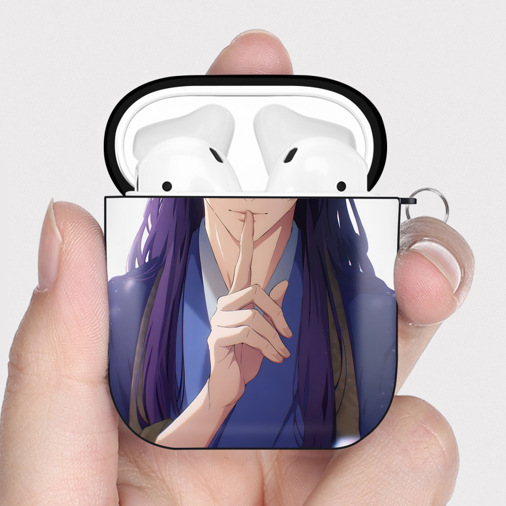（画像用） 薬屋のひとりごと The Apothecary Diaries AirPods 第2世代保護ケース ハードシェル ブラック 耐衝撃・防指紋・カラビナ付き