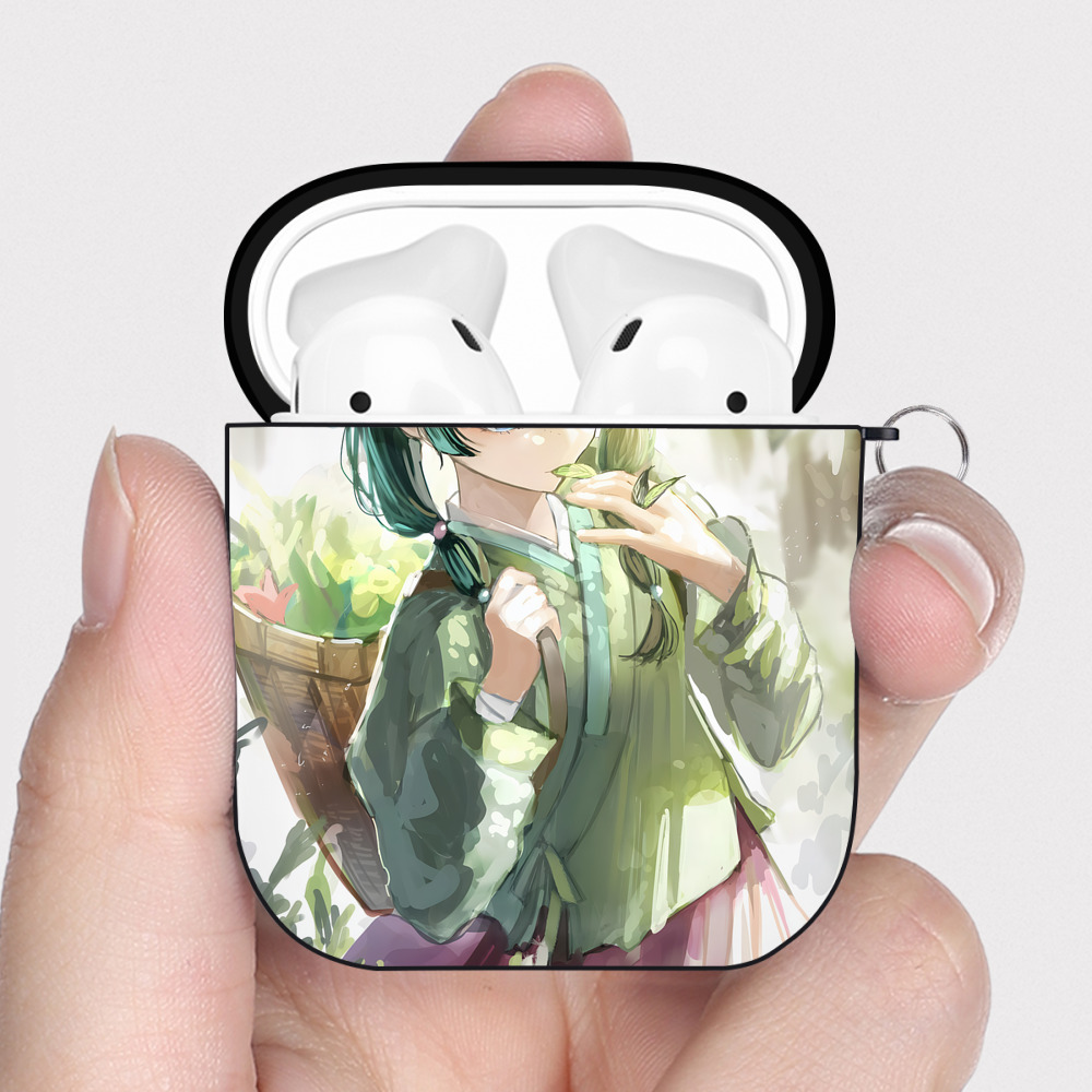（画像用） 薬屋のひとりごと The Apothecary Diaries AirPods 第2世代保護ケース ハードシェル ブラック 耐衝撃・防指紋・カラビナ付き