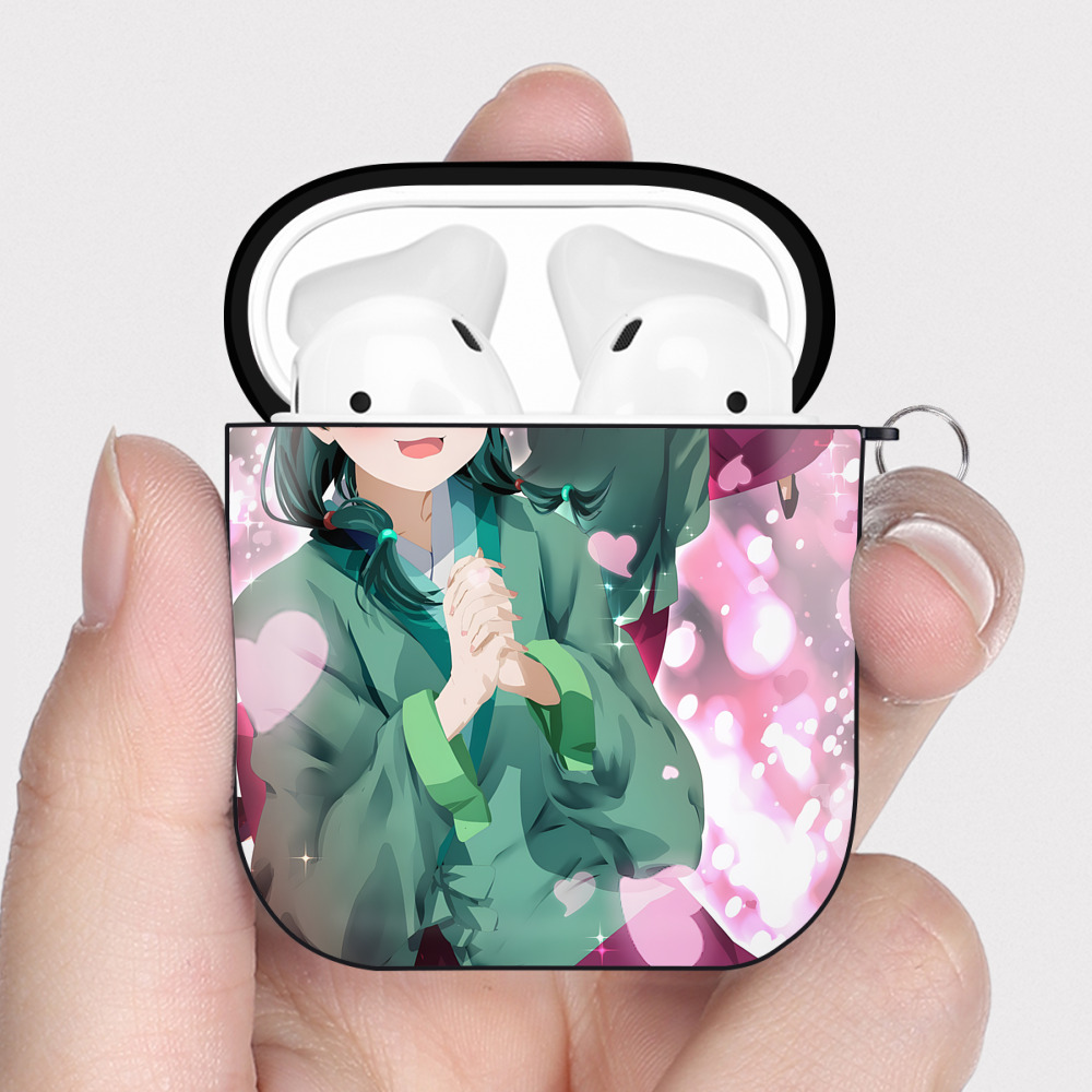 （画像用） 薬屋のひとりごと The Apothecary Diaries AirPods 第2世代保護ケース ハードシェル ブラック 耐衝撃・防指紋・カラビナ付き