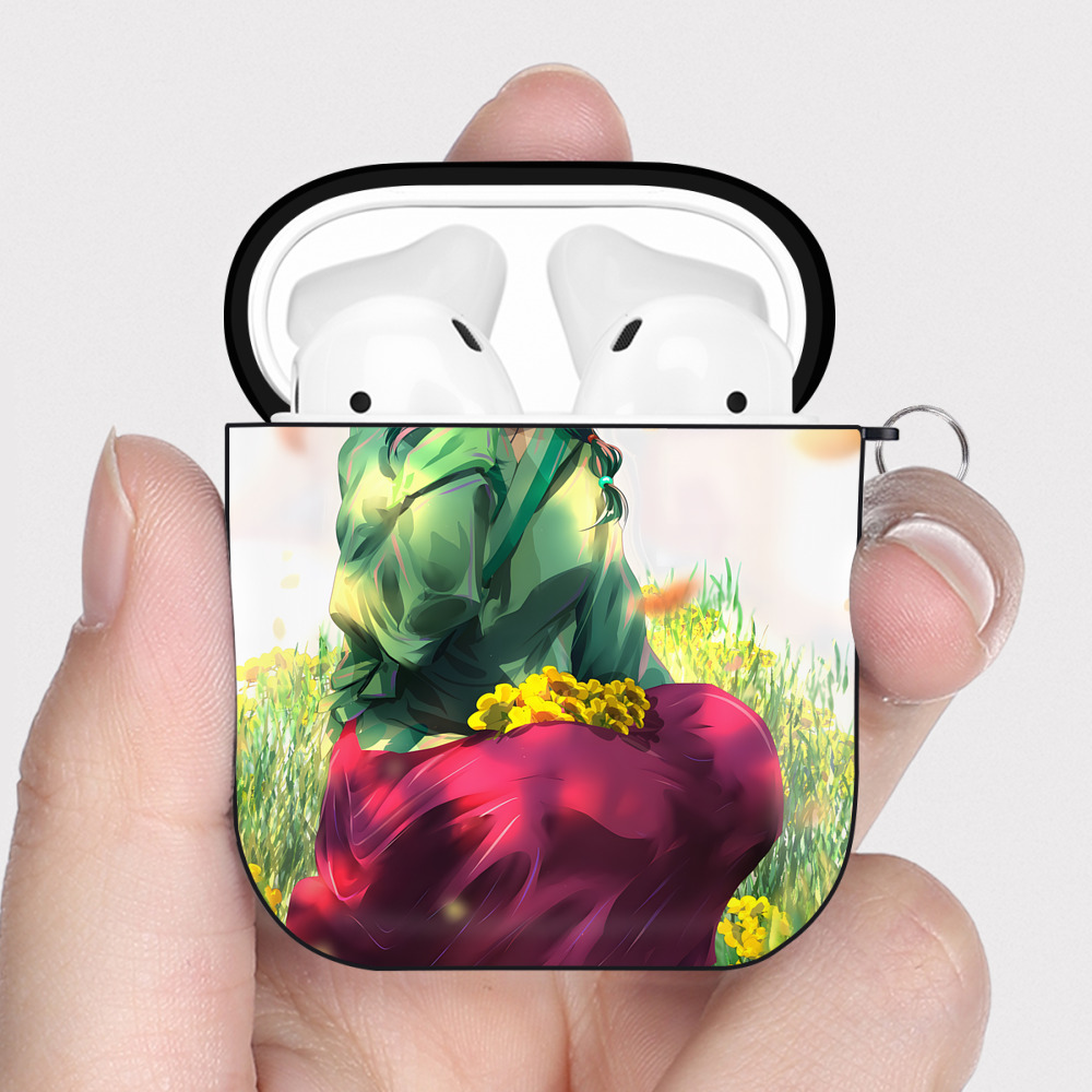 （画像用） 薬屋のひとりごと The Apothecary Diaries AirPods 第2世代保護ケース ハードシェル ブラック 耐衝撃・防指紋・カラビナ付き