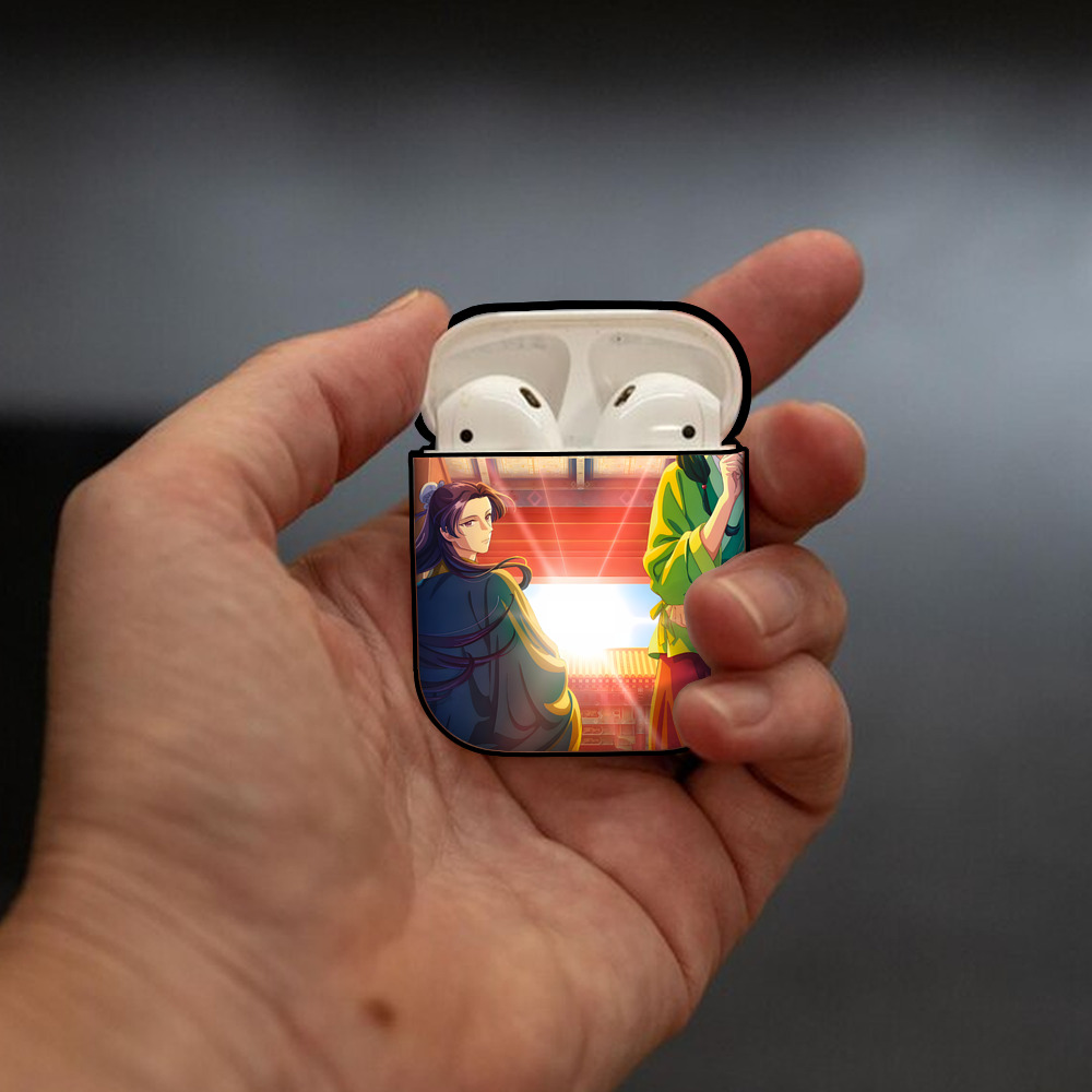 薬屋のひとりごと The Apothecary Diaries AirPods 第2世代保護ケース ハードシェル ブラック 耐衝撃・防指紋・カラビナ付き