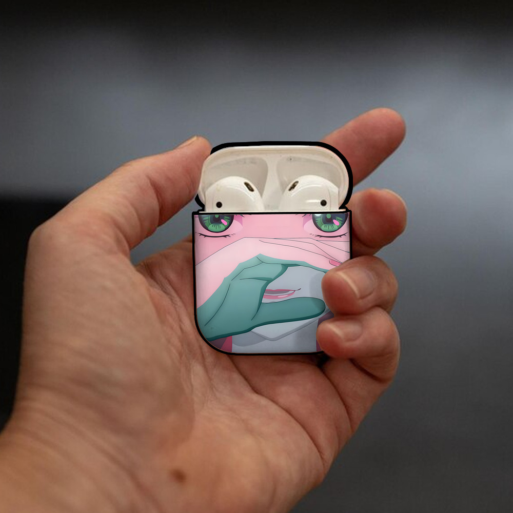薬屋のひとりごと The Apothecary Diaries AirPods 第2世代保護ケース ハードシェル ブラック 耐衝撃・防指紋・カラビナ付き