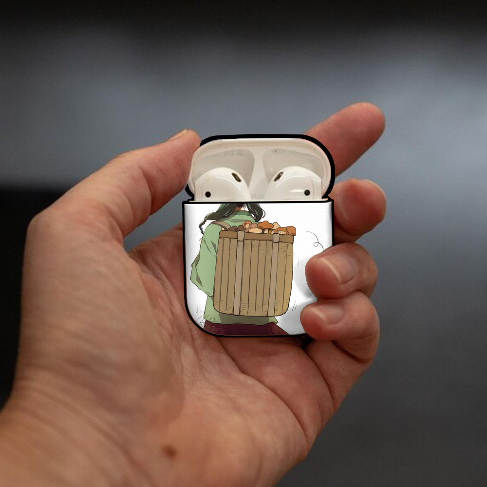 薬屋のひとりごと The Apothecary Diaries AirPods 第2世代保護ケース ハードシェル ブラック 耐衝撃・防指紋・カラビナ付き