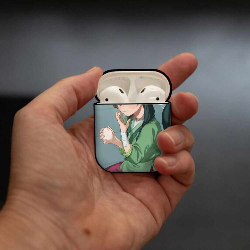 薬屋のひとりごと The Apothecary Diaries AirPods 第2世代保護ケース ハードシェル ブラック 耐衝撃・防指紋・カラビナ付き