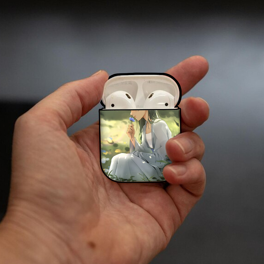 薬屋のひとりごと The Apothecary Diaries AirPods 第2世代保護ケース ハードシェル ブラック 耐衝撃・防指紋・カラビナ付き