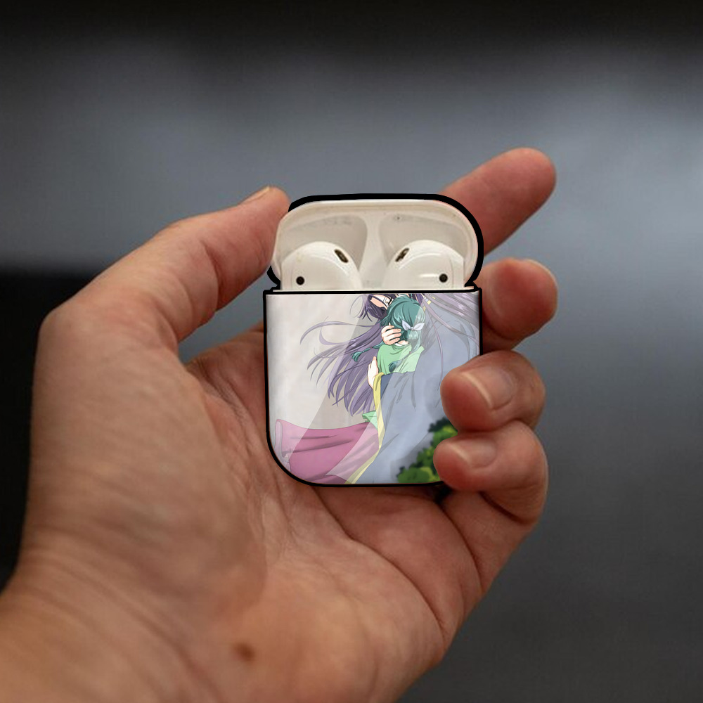 薬屋のひとりごと The Apothecary Diaries AirPods 第2世代保護ケース ハードシェル ブラック 耐衝撃・防指紋・カラビナ付き