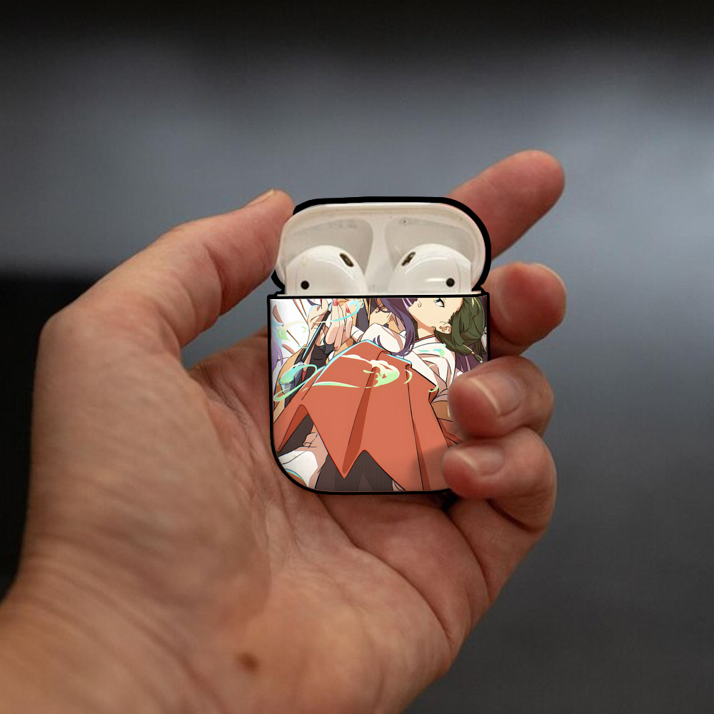 薬屋のひとりごと The Apothecary Diaries AirPods 第2世代保護ケース ハードシェル ブラック 耐衝撃・防指紋・カラビナ付き
