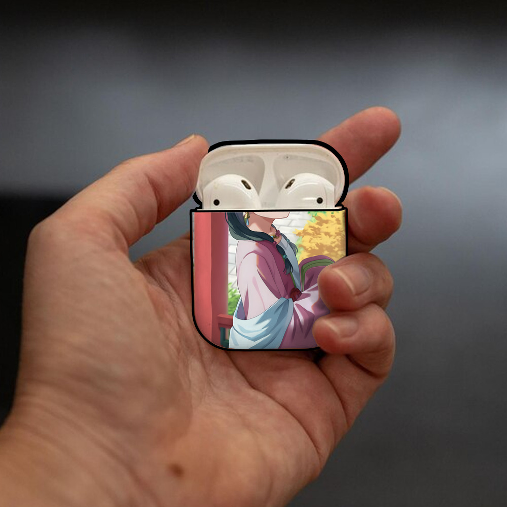 薬屋のひとりごと The Apothecary Diaries AirPods 第2世代保護ケース ハードシェル ブラック 耐衝撃・防指紋・カラビナ付き